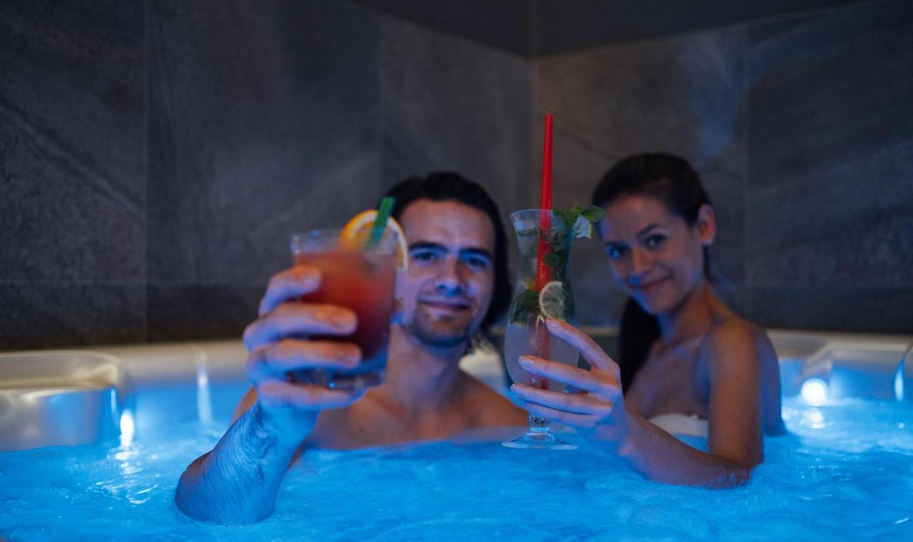 Wellness Relax - Luxusni Hotell Praha Eksteriør bilde